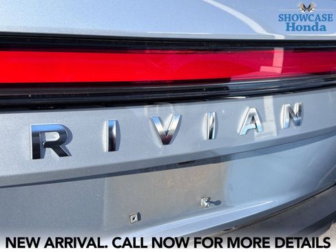 Used 2023 Rivian R1S Adventure AWD/4WD image 11