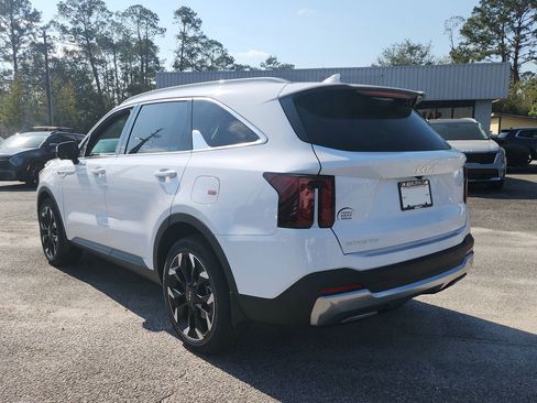 New 2025 Kia Sorento SX image 6