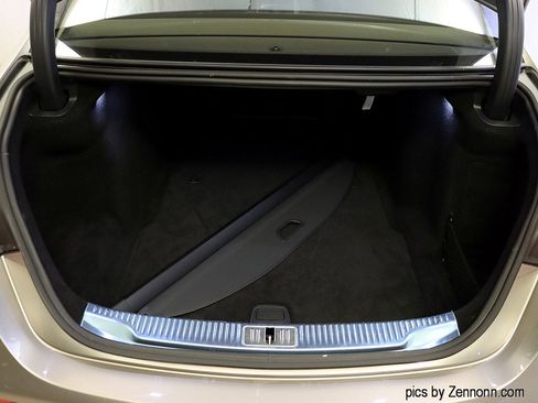 Used 2024 Mercedes-Benz S 580 4MATIC Sedan image 31