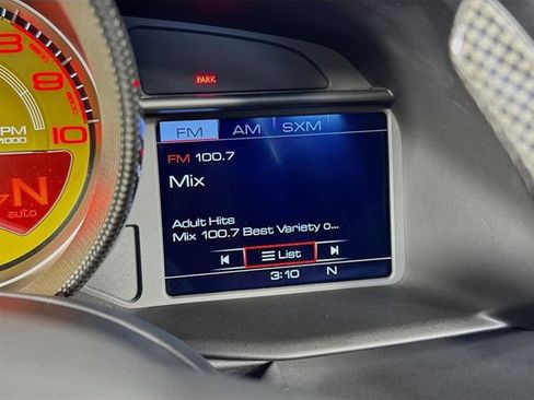 Used 2019 Ferrari 488 Spider image 14