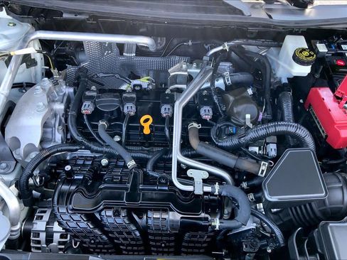 Used 2021 Nissan Rogue SV FWD image 32