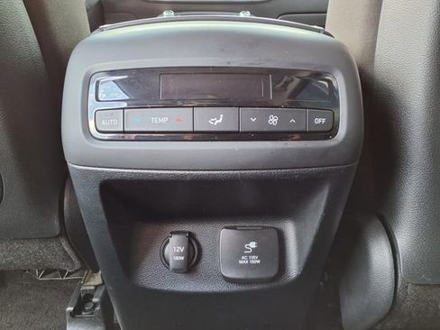 Used 2020 Hyundai Palisade SEL w/ Convenience Package FWD image 22