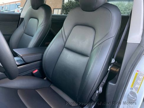 Used 2019 Tesla Model 3 Standard Range Plus image 15