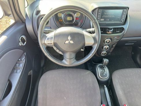 Used 2012 Mitsubishi i image 13