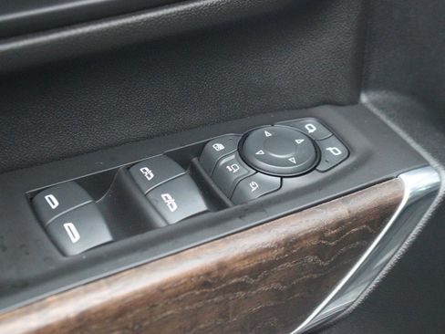 Used 2020 GMC Sierra 3500 Denali w/ Denali Ultimate Package image 16