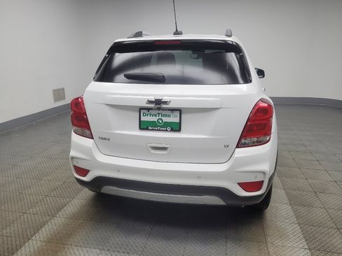 Used 2020 Chevrolet Trax LT w/ Driver Confidence Package FWD image 7