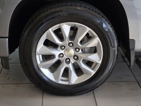 Used 2023 Chevrolet Silverado 1500 Custom RWD image 10