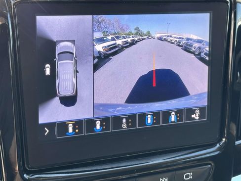 Used 2020 Chevrolet Traverse Premier w/ Redline Edition AWD/4WD image 11