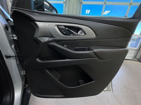 Used 2019 Chevrolet Traverse LS image 22