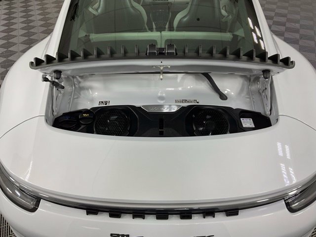 Used 2024 Porsche 911 Carrera GTS RWD image 31