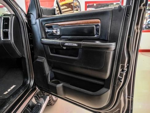 Used 2016 RAM 2500 Laramie w/ Snow Chief Group image 44