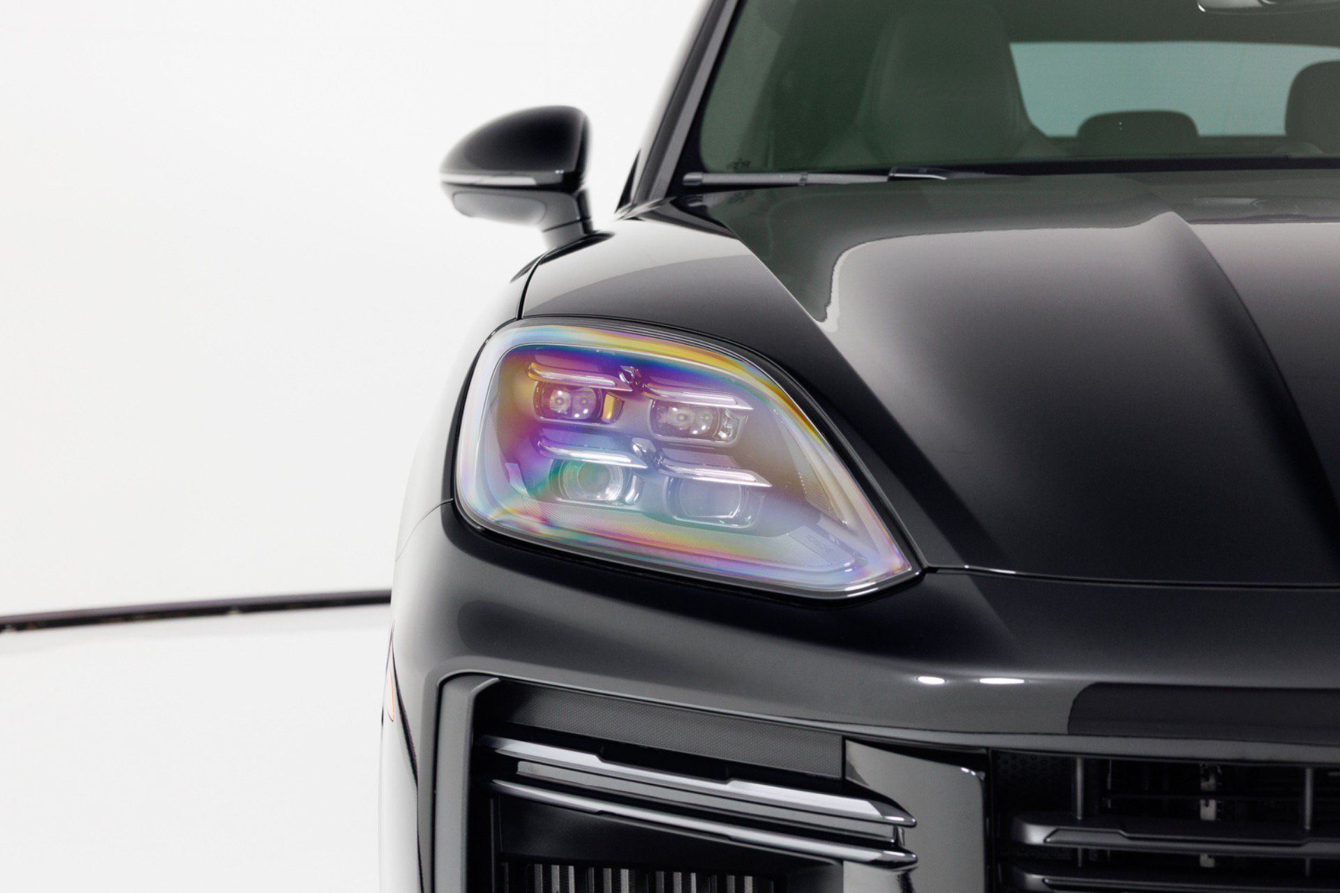 Used 2024 Porsche Cayenne Turbo w/ Premium Package Plus (PP1) AWD/4WD image 70