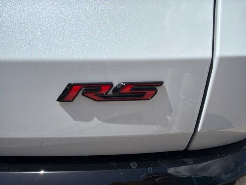 New 2026 Chevrolet Traverse RS FWD image 13