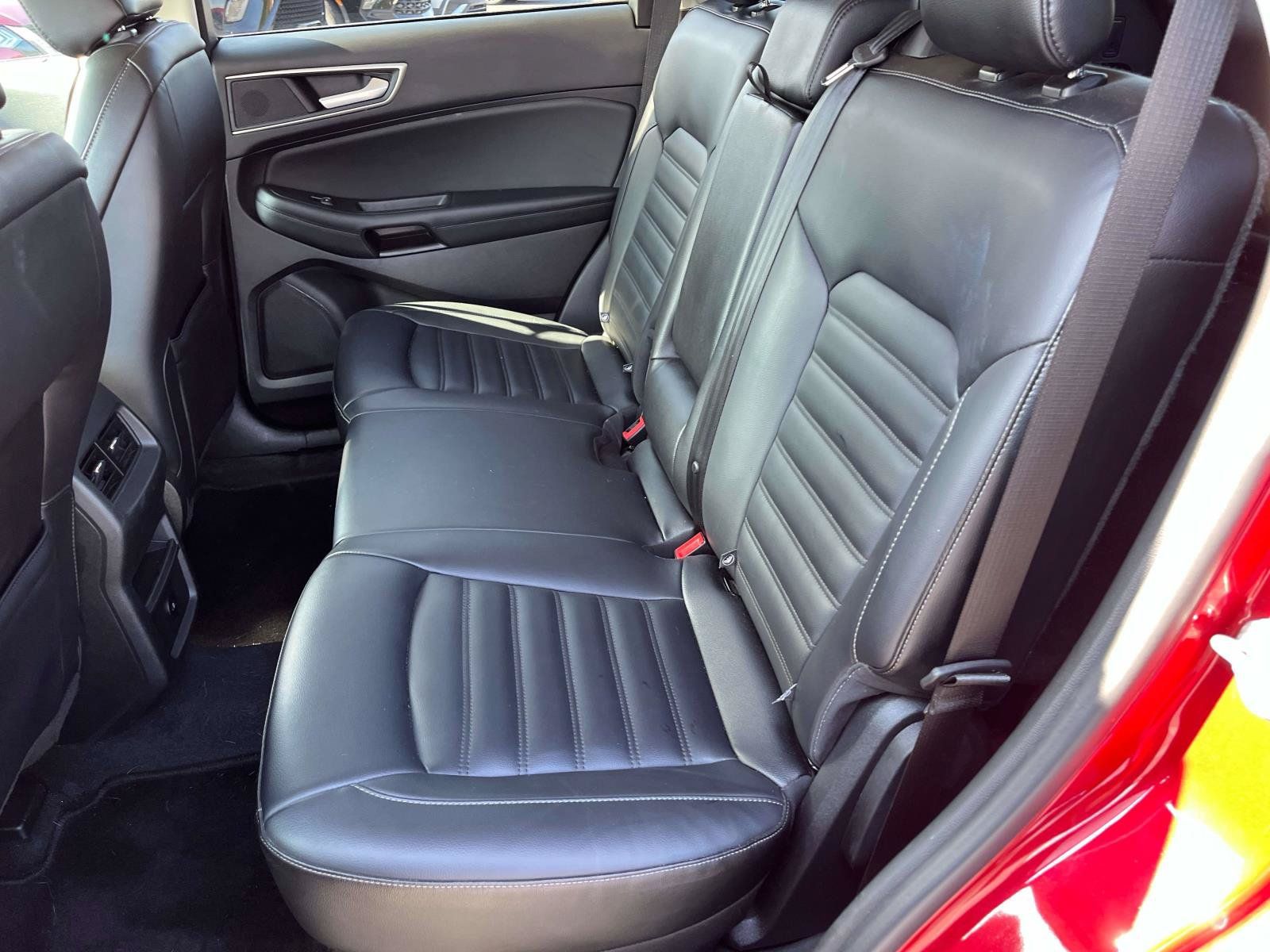 Used 2024 Ford Edge SEL AWD/4WD image 19