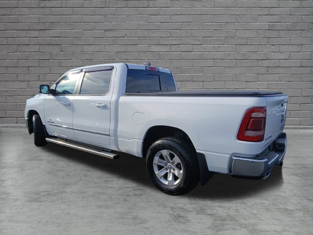 Used 2023 RAM 1500 Laramie AWD/4WD image 3