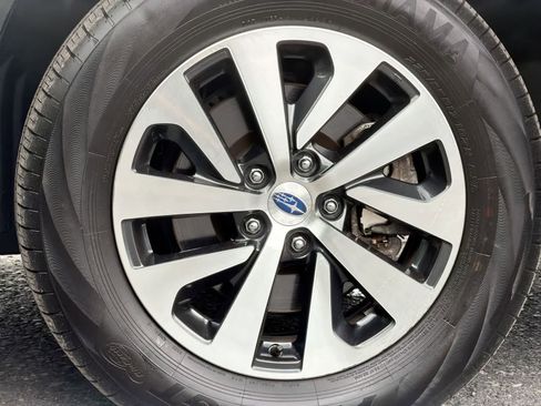 Certified 2024 Subaru Outback Premium AWD/4WD image 14