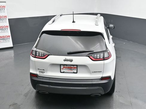 Used 2019 Jeep Cherokee Limited image 32