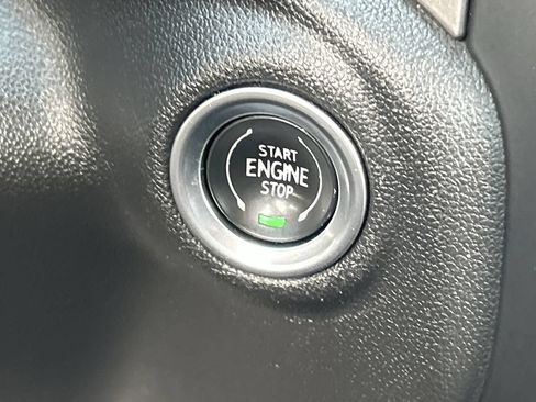 Used 2023 GMC Sierra 1500 Pro RWD image 17