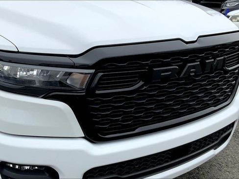 Used 2025 RAM 1500 Big Horn image 29