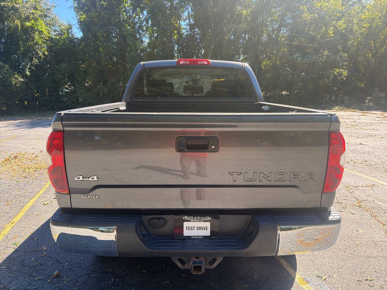 Used 2018 Toyota Tundra SR5 w/ SR5 Upgrade Package AWD/4WD image 6