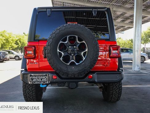 Used 2021 Jeep Wrangler Unlimited Rubicon 4xe w/ Safety Group AWD/4WD image 5