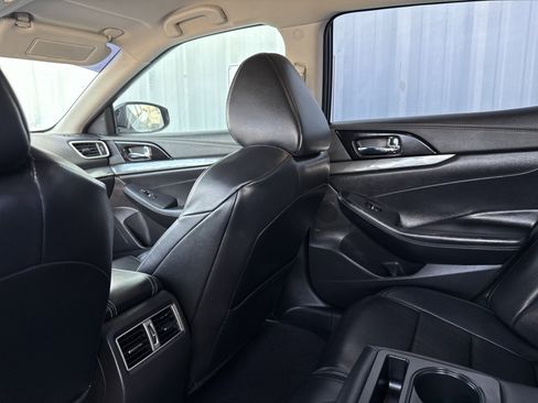 Used 2021 Nissan Maxima 3.5 SV w/ Floor Mat Group image 33