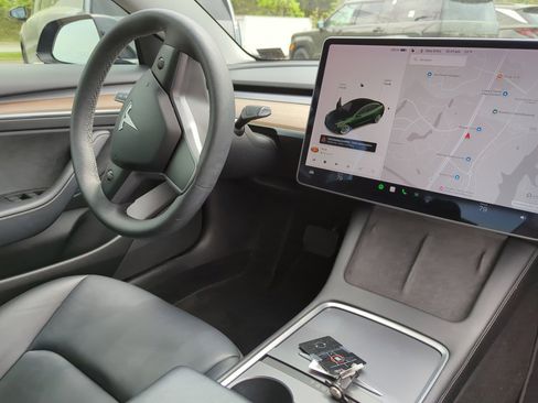 Used 2022 Tesla Model 3 Long Range image 35