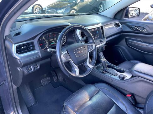 Used 2018 GMC Acadia SLT image 16