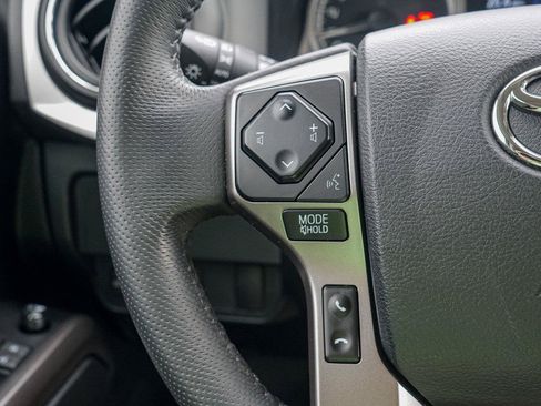 Used 2023 Toyota Tacoma SR5 RWD image 17