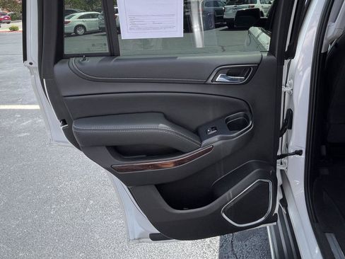 Used 2018 GMC Yukon SLT w/ Open Road Package RWD image 34