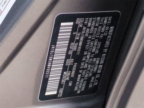 Used 2022 Nissan Rogue Sport SV w/ Technology Package image 34