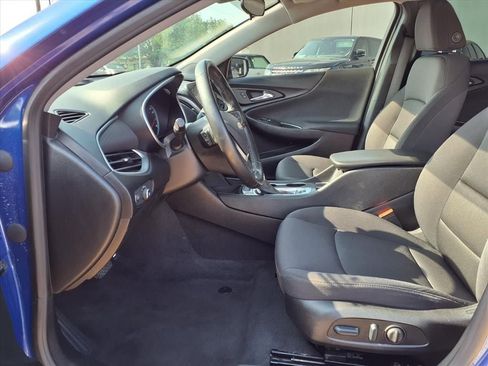 Used 2023 Chevrolet Malibu RS FWD image 10