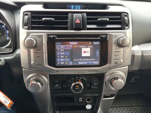 Used 2018 Toyota 4Runner SR5 Premium AWD/4WD image 18