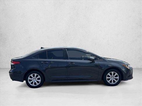 Used 2024 Toyota Corolla LE FWD image 4