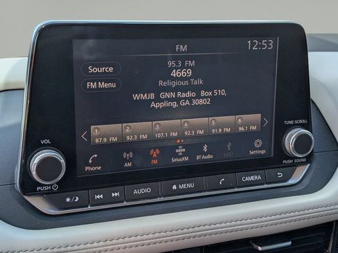 Used 2021 Nissan Rogue SV FWD image 22