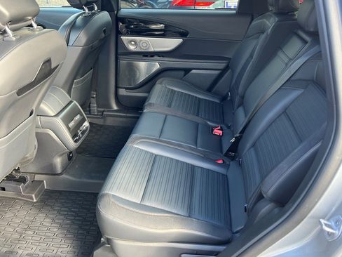 Used 2024 Lincoln Nautilus Reserve w/ Equipment Group 203A image 19