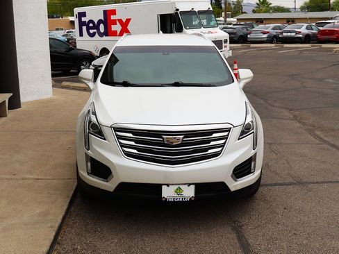 Used 2019 Cadillac XT5 FWD image 15