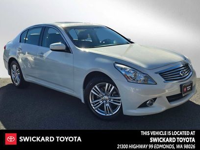 Used 2013 INFINITI G37 x w/ Premium Pkg