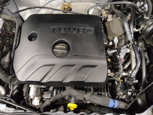Used 2025 Buick Encore GX Preferred FWD image 30
