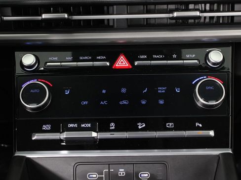 Certified 2026 Hyundai Santa Fe SEL FWD image 23