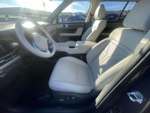Used 2025 Hyundai Santa Fe SEL image 30