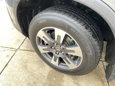 Used 2018 Honda Ridgeline RTL-E image 24