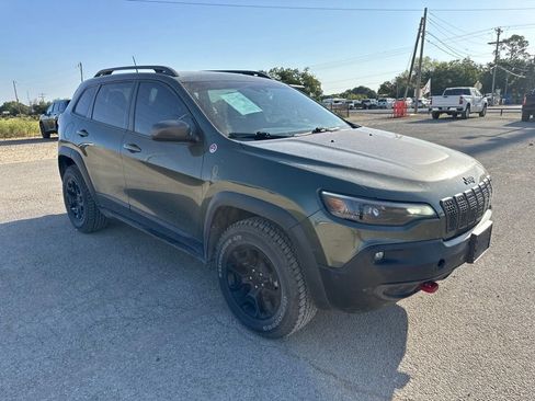 Used 2021 Jeep Cherokee Trailhawk w/ Sun, Sound & Nav Group AWD/4WD image 3