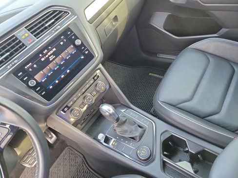 Used 2020 Volkswagen Tiguan SEL Premium R-Line w/ 3rd Row Seat Package image 44