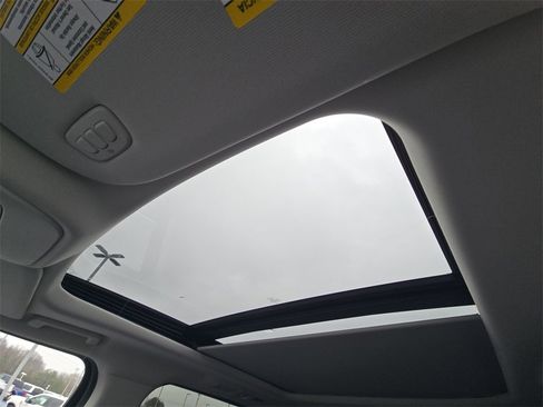 New 2025 Ford Expedition Active image 26