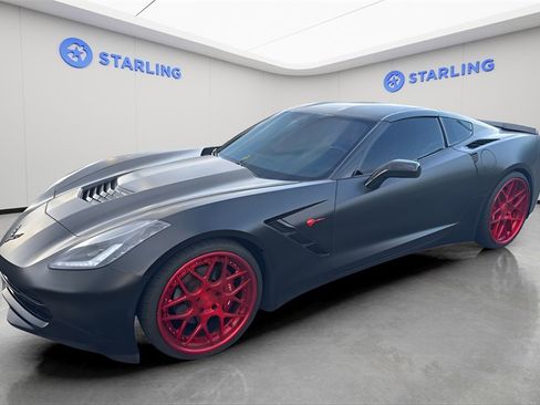 Used 2014 Chevrolet Corvette Stingray Coupe image 4