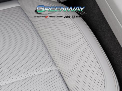 New 2026 Jeep Grand Wagoneer Summit AWD/4WD image 20