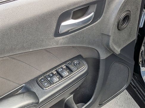 Used 2021 Dodge Charger R/T w/ Blacktop Package image 15