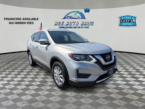 Used 2018 Nissan Rogue SV AWD/4WD image 1