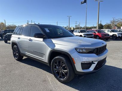 New 2025 Jeep Grand Cherokee Limited w/ Trailer Tow Package